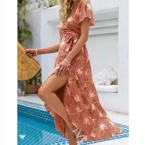 Boho Green Ruffle Hem Butterfly Sleeve Wrap Dress - Picture 12 of 15